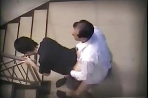 Бля подъезде (Япония) качки порно туб