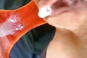 Пердеж сперма в трусики порно старых тетак