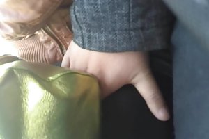 Нащупать женская ножка на автобусе(часть2) спящие красотки онлайн порно