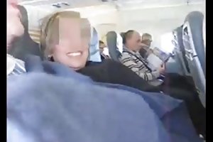 Испанская пара сумасшедшие мастурбирует в самолете (удивительно) порно трансов на русском языке