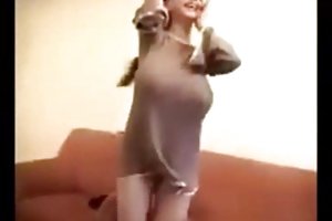 Большие сиськи танцы посмотреть порно видео приколы