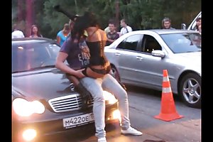 Сумасшедшие русские зачистки порно член в вагине
