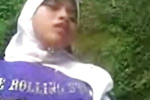 Индонезия джилбаба мезума риау русское групповое износилование порно