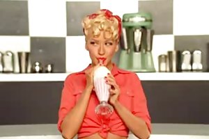 Порно клип Кристины Агилеры кэндимен спящая царевна порно
