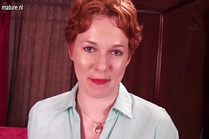 Любительское американской домохозяйки первый раз на камеру порно видео шлюх трахают
