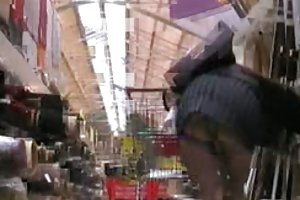 Следующей покупки в чулках без трусов порно секс папа трахает дочь