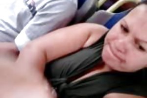 Касание в автобусе порно разрыв анала