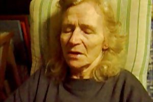 Старый бабушка 75 лет дрочить самое мерзкое порно